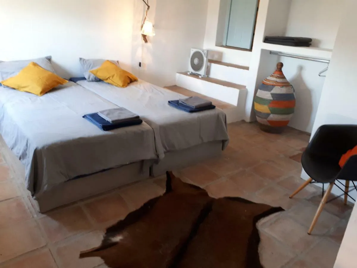 Los Barrancos Bed & Breakfast Colmenar 0*,